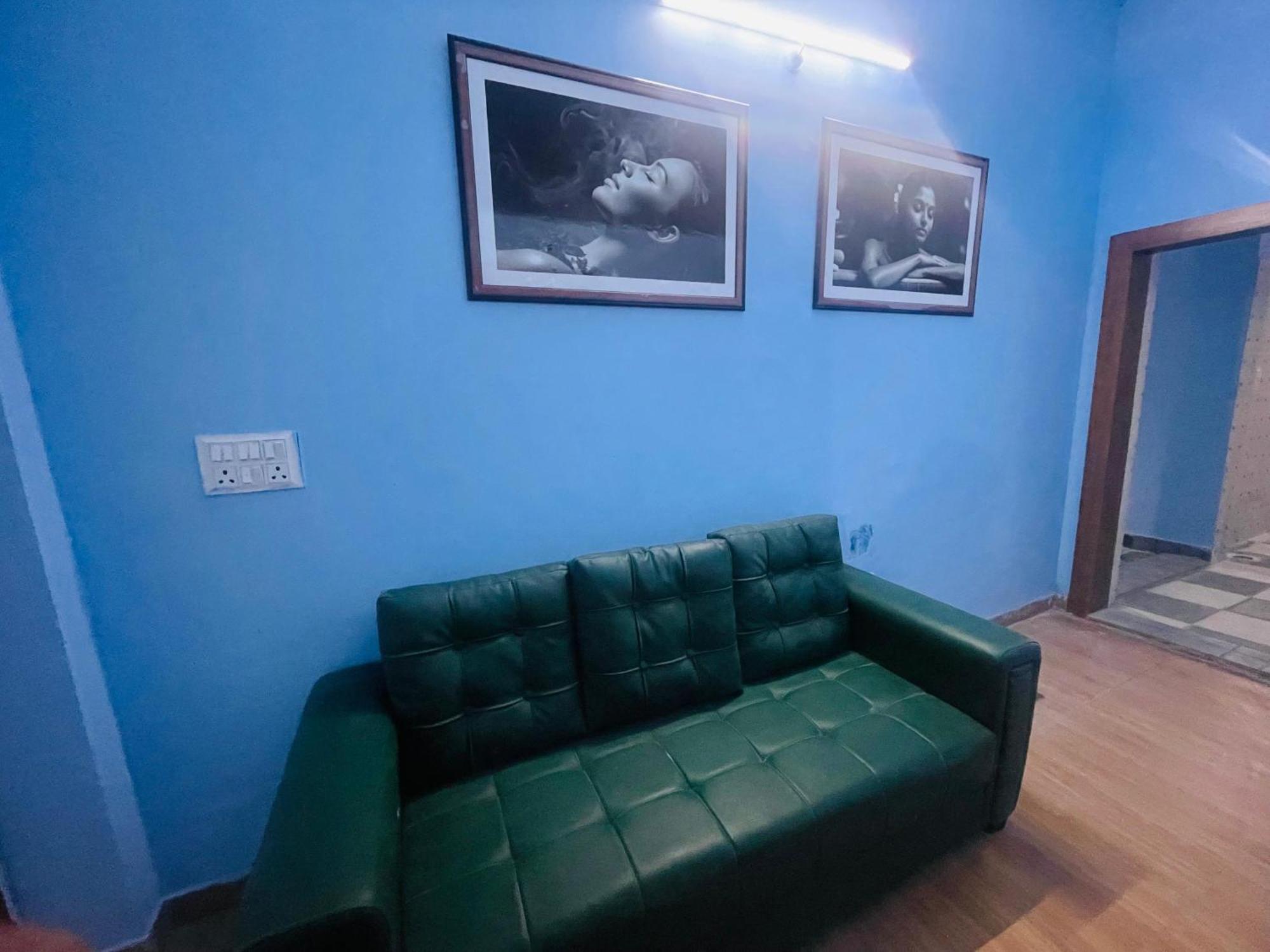 The Tulsi Garden Near Omaxe Hotel 3*